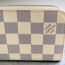 Load image into Gallery viewer, LOUIS VUITTON compact zippy wallet