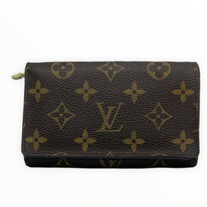A Quick Guide to Authentic Louis Vuitton Date Codes - Couture USA