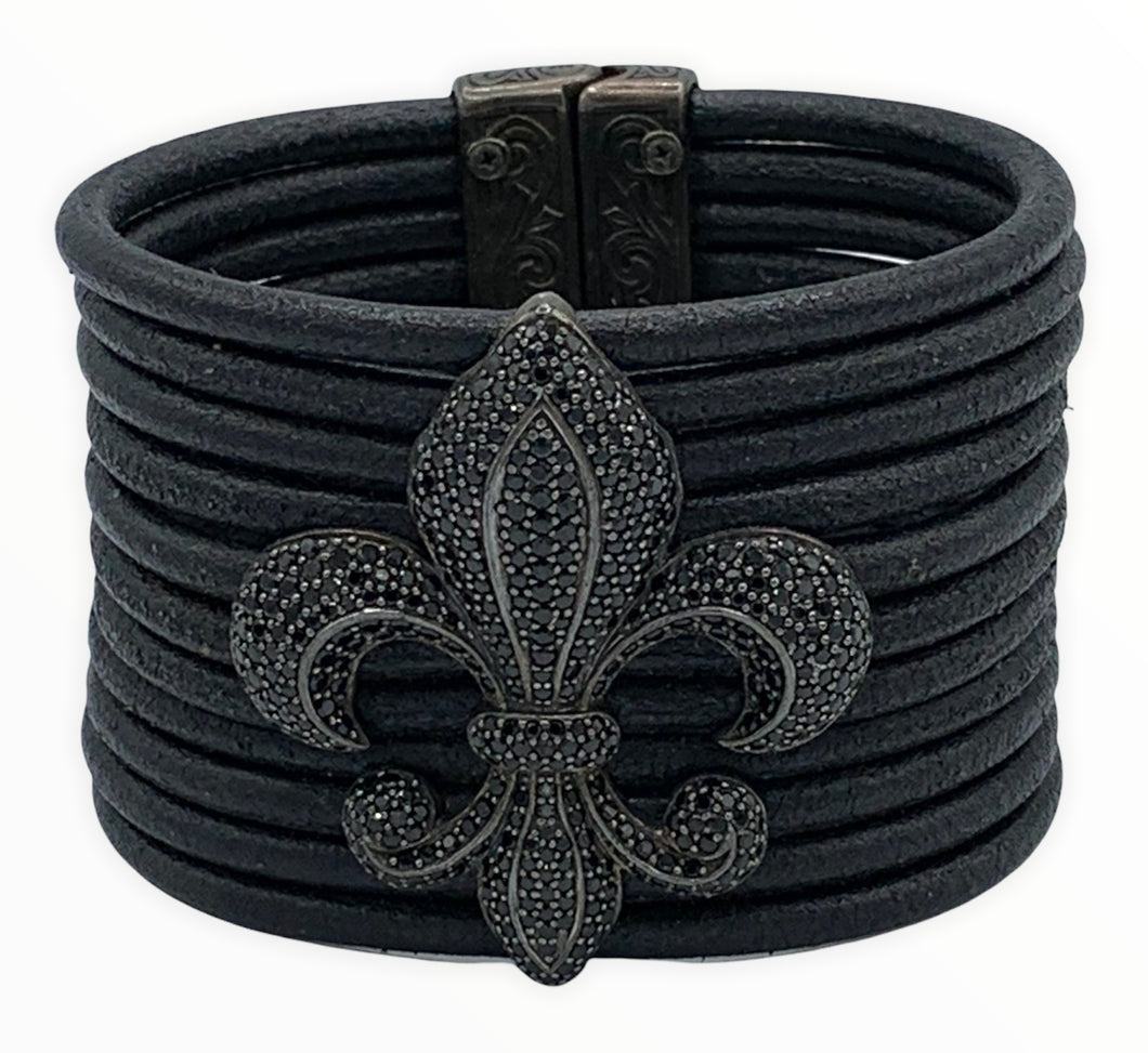 leather bracelet 