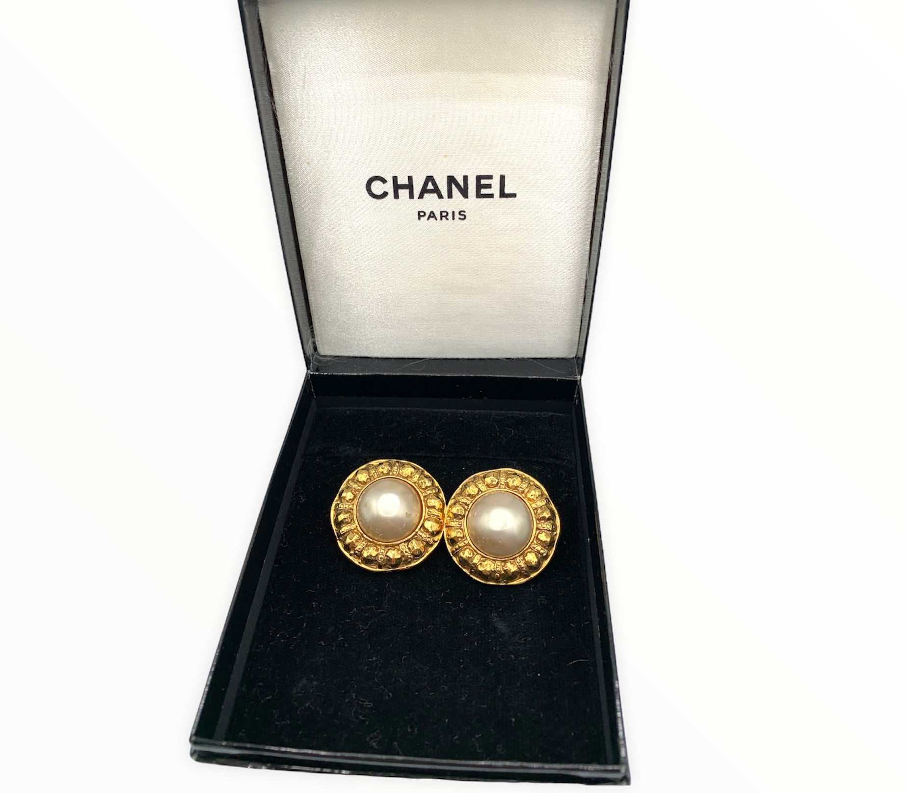 Chanel Black Resin and Faux Pearl CC Drop Earrings - Yoogi's Closet