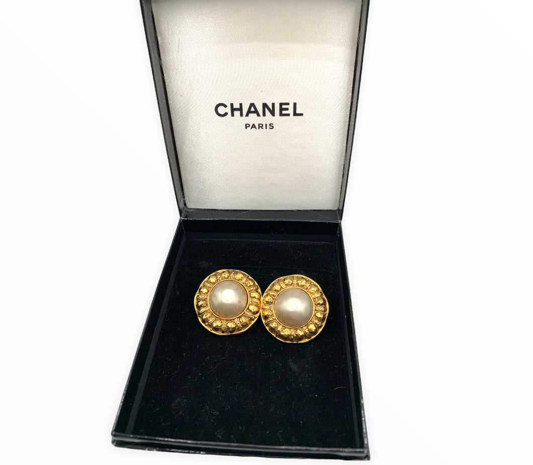 chanel faix pearl clip on earrings