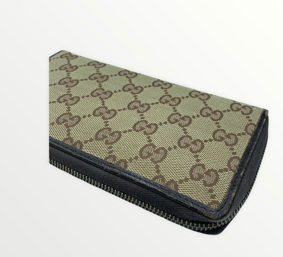 Gucci Long Wallet