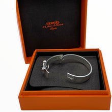 Load image into Gallery viewer, HERMES Sterling Silver Collier de Chien PM Bracelet