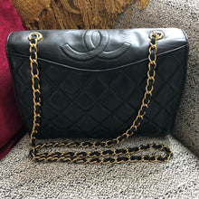 Load image into Gallery viewer, CHANEL Vintage Lambskin Crossbody