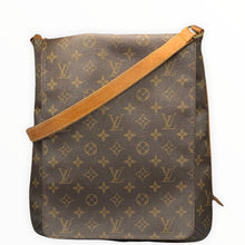 Load image into Gallery viewer, Louis Vuitton musset bag