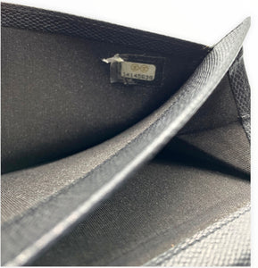 Replica VS Genuine Louis Vuitton Men's Florin Wallet 
